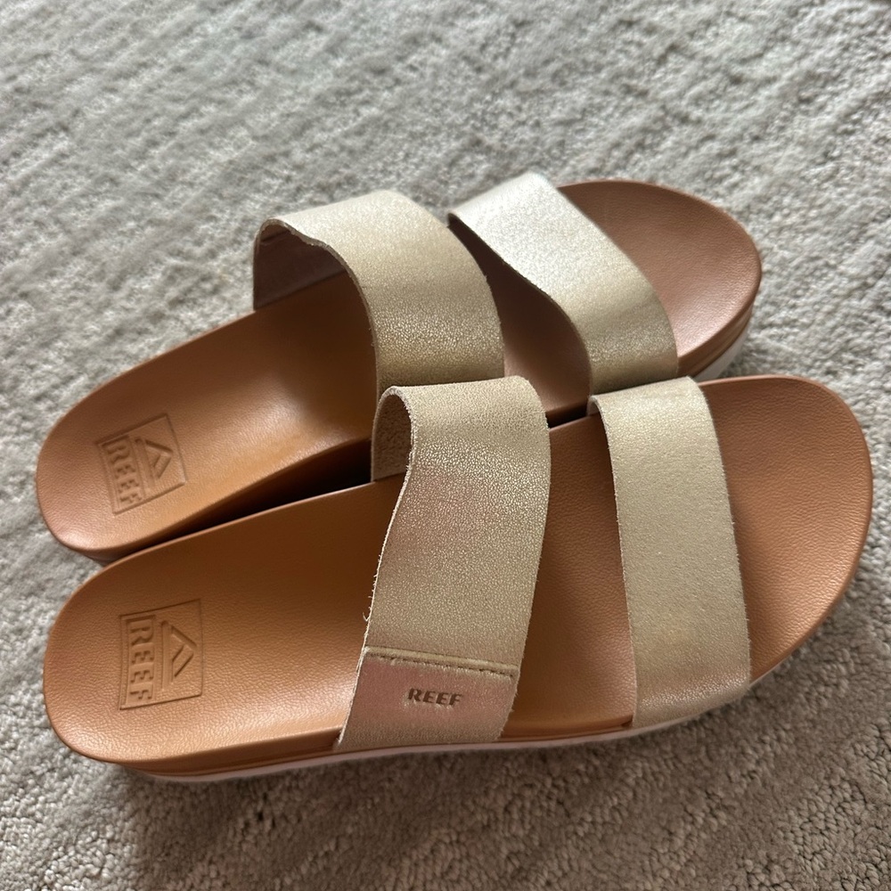 Reef Platform Women's Cream Sandals
